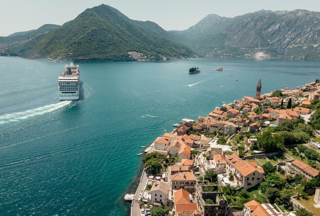 Hotel Nauta Perast Buitenkant foto